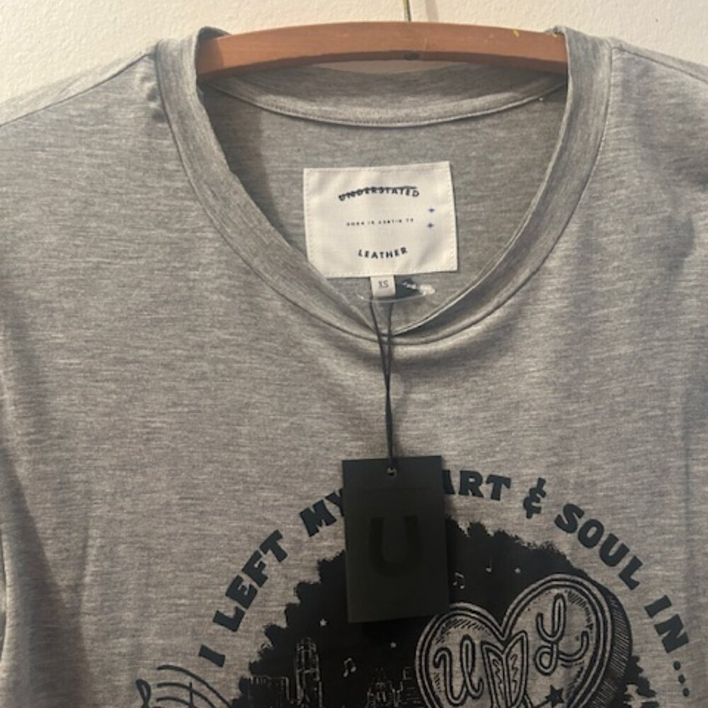 Free People x Understated Leather Heart & Soul AUSTIN Heather Gray Oversized Tee - Picture 4 of 16